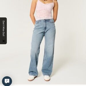 Hollister High Rise Dad Jeans 26